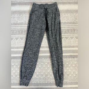 LuLulemon Joggers Size 2